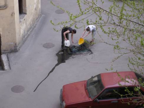 Через пару минут пожар был локализован :-)